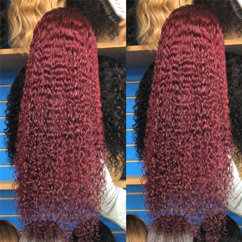 Middenrood bordeaux golvende lange krullende haar pruik, transformeert gemakkelijk en stijlvol voor een perfecte nieuwe look