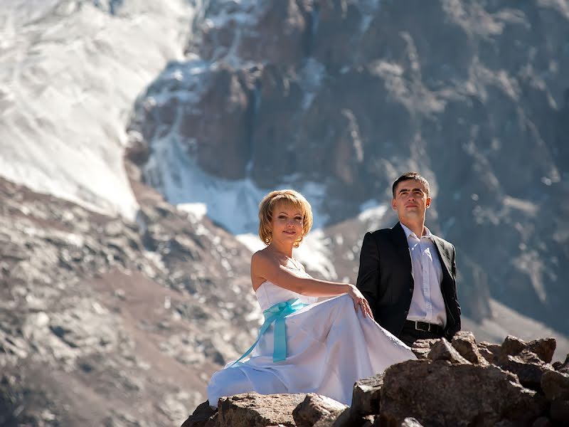 Fotógrafo de bodas Vladimir Amangaliev (pavv). Foto del 30 de septiembre 2014