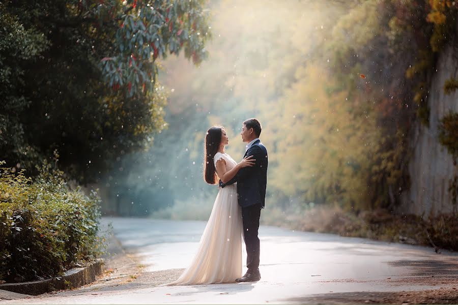 Fotógrafo de casamento Liliya Kulinich (liliyakulinich). Foto de 24 de outubro 2017