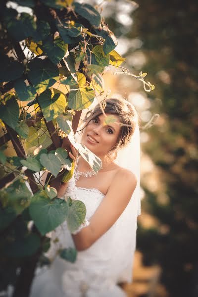 Fotógrafo de bodas Oleg Lapshov (wedfilms). Foto del 30 de abril 2016