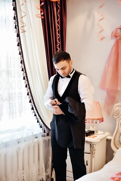 Wedding photographer Sardor Rozakulov (rozakulofff). Photo of 25 November 2021