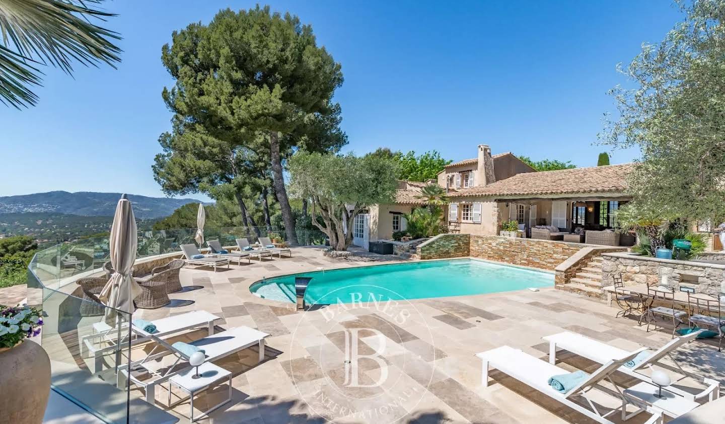 House with pool Mougins