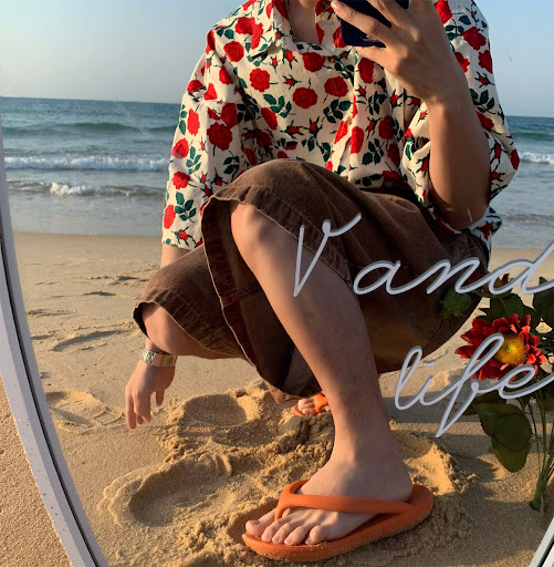 Title 4, Retro Rose Full Printed Short Sleeve Shirt. Emb...