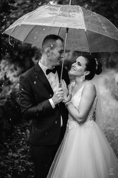 Wedding photographer Piotr Cuch (ulotne). Photo of 28 October 2020