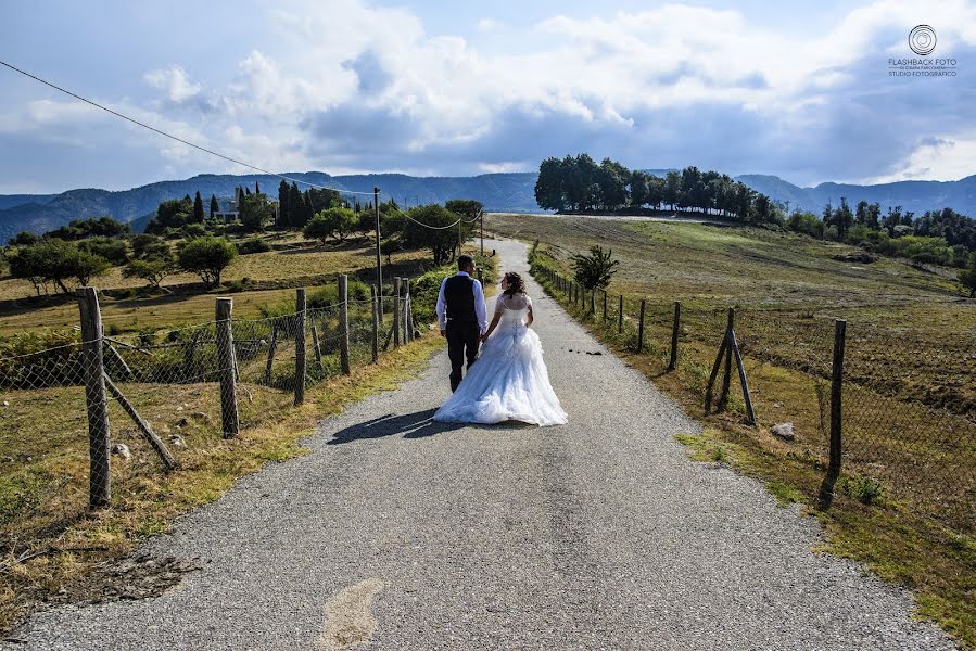 Wedding photographer Chiara Farcomeni (flashbackfoto). Photo of 11 January 2017