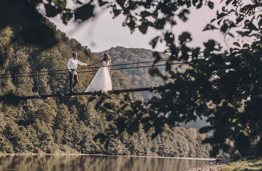 Fotógrafo de casamento Mikhail Rakovci (ferenc). Foto de 30 de novembro 2020