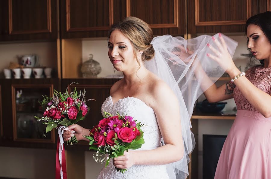 Fotografo di matrimoni Ola Dwojak (oladwojak). Foto del 25 febbraio 2020