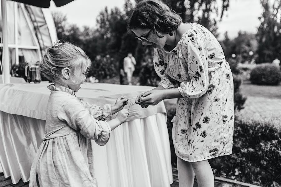 Fotógrafo de casamento Anton Matveev (antonmatveev). Foto de 2 de outubro 2023