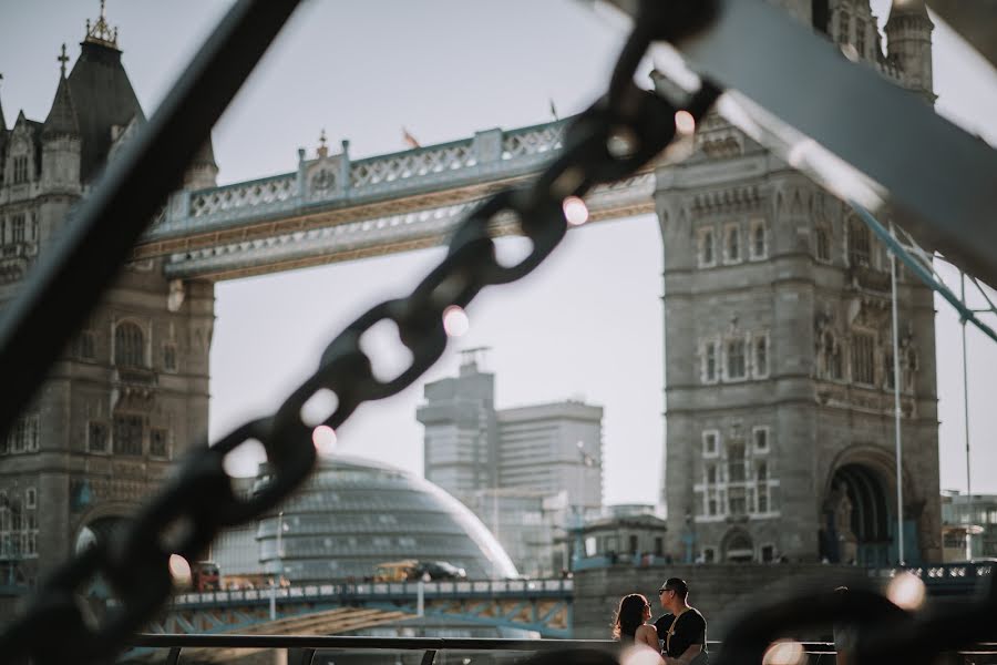 Fotógrafo de casamento Diana Vartanova (stillmiracle). Foto de 6 de agosto 2018