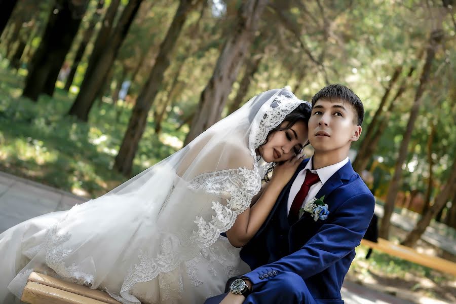 Bryllupsfotograf Erlan Kuralbaev (kuralbayev). Bilde av 25 august 2017