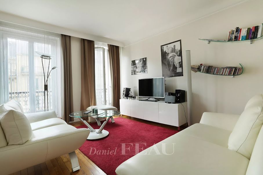 Location meublée appartement 2 pièces 42.74 m² à Paris 5ème (75005), 2 000 €