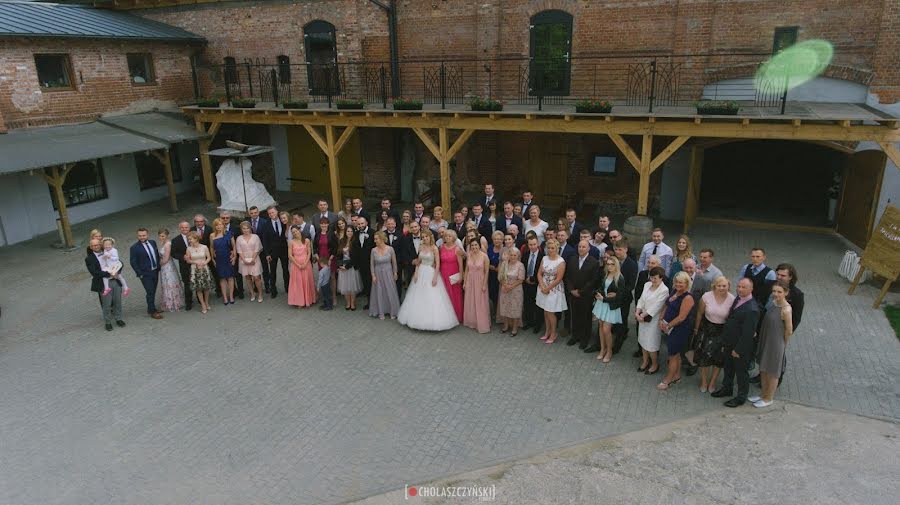 Pulmafotograaf Karol Chołaszczyński (kcholaszczynki). Foto tehtud 11 mai 2023