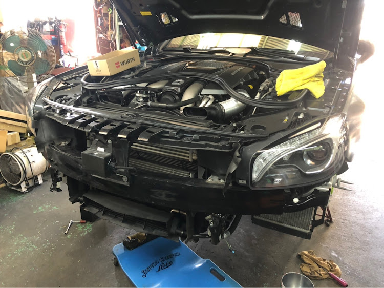 SLの秋の気配・DIY・AMG・ベンツに関するカスタム事例の投稿画像2枚目