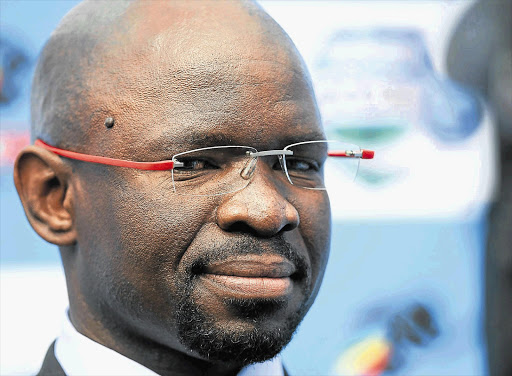 STEVE KOMPHELA