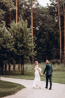 Hochzeitsfotograf Irina Kharchenko (zefirphoto). Foto vom 10. Juni 2022