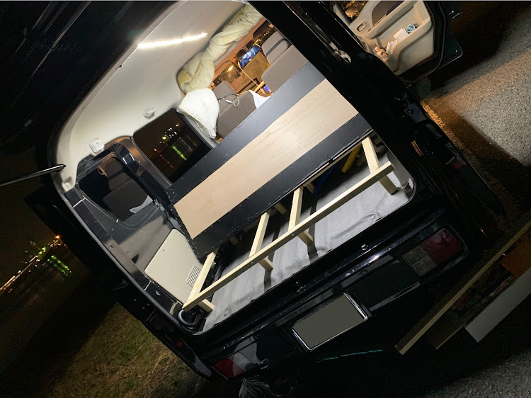 りょーたさんが投稿したDA17V・エヴリィパン・荷台カスタム・荷台フラット・床下収納に関するカスタム事例の投稿画像2枚目