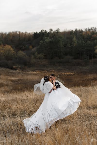 Wedding photographer Olga Advakhova (advahhova). Photo of 11 November 2023