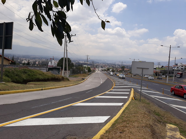 COOPERATIVA URBANIZACION MONJAS # 94 U36 - Quito