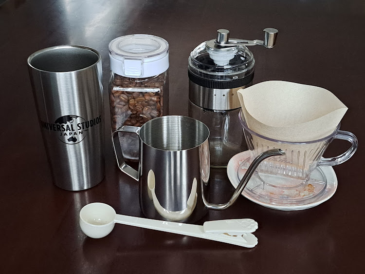 ステップワゴンの赤紙・お休み🎵・こだわりのコーヒー・コンビニスイーツに関するカスタム事例の投稿画像2枚目