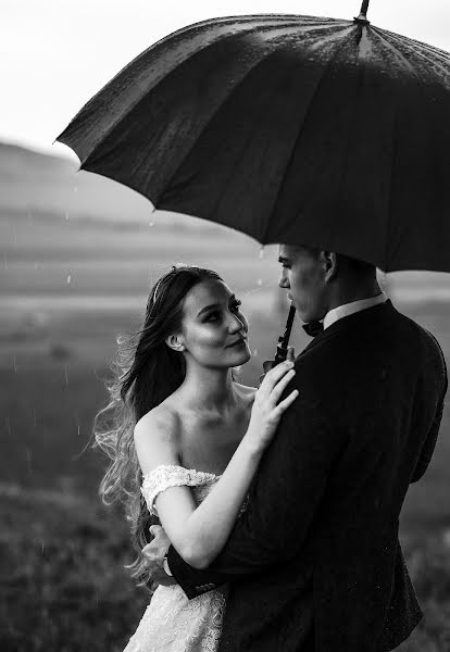 Photographe de mariage Azizbek Bazarbaev (azizbekphoto). Photo du 1 novembre 2019