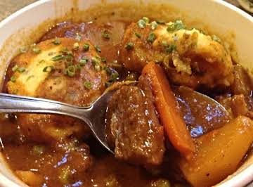 BOURGUIGNON BEEF STEW W/ CORN CHIVE DUMPLINGS