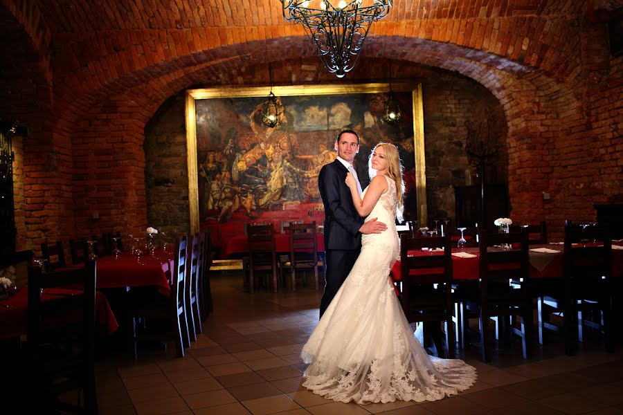 Wedding photographer Krystian Janeczek (janeczek). Photo of 18 April 2015