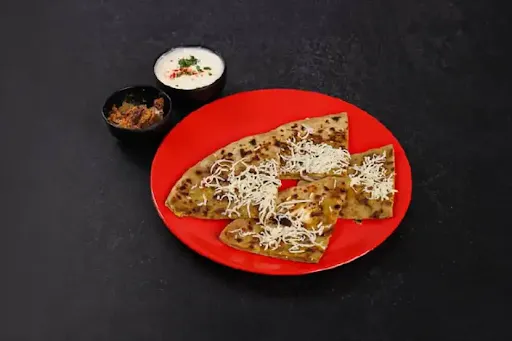 2 Cheese Aloo Paratha & Amul Masti Dahi [85 Grams, 1 Cup]