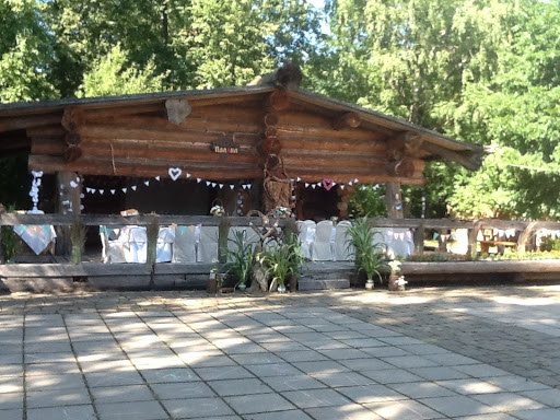 Костровая площадка с верандой