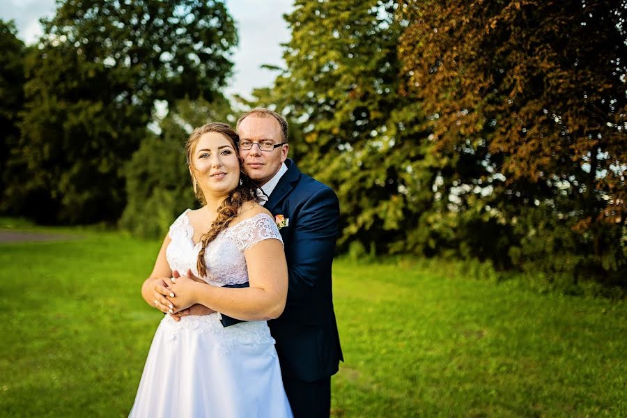 Photographe de mariage Iwona Heberlejn (heberlejnfoto). Photo du 10 mars 2020