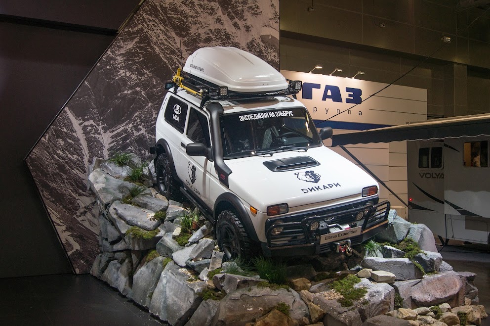 Moscow Off-Road Show 2015 XN06MO1RvuCXUlcen4x0YvqdqWVsyN8_ow1FnmDJ_ygW=w992-h659-no