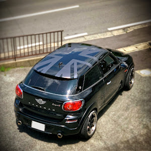 MINI Paceman