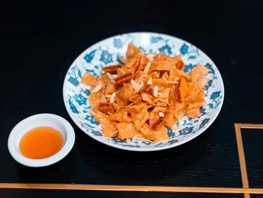 Honey Noodles With Almond Flakes (Mc)