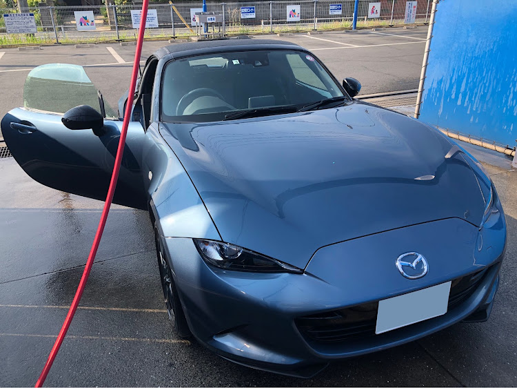 ロードスターのプチオフ・飛び石で傷が・あついあつい🥵🥵🥵🥵🥵に関するカスタム事例の投稿画像1枚目