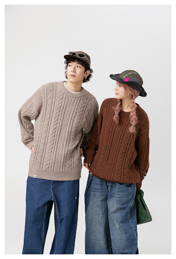 Title 17, Japanese-style Retro Brocade Round Neck Sweater...