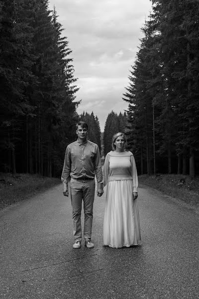 Svatební fotograf Lenka Stojdl (ourhumanstories). Fotografie z 16.listopadu 2018