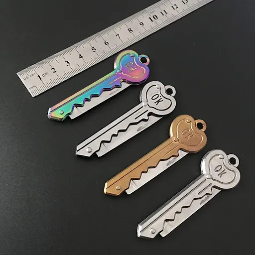 Title 2, Mini Key Knife The compact and versatile knife ...