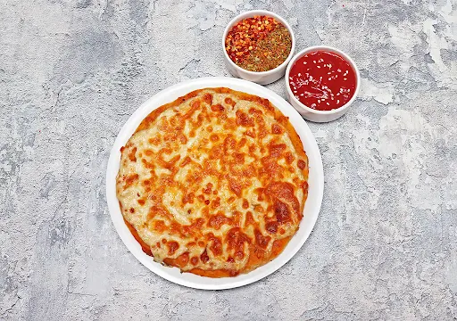 Spicy Triple Pizza