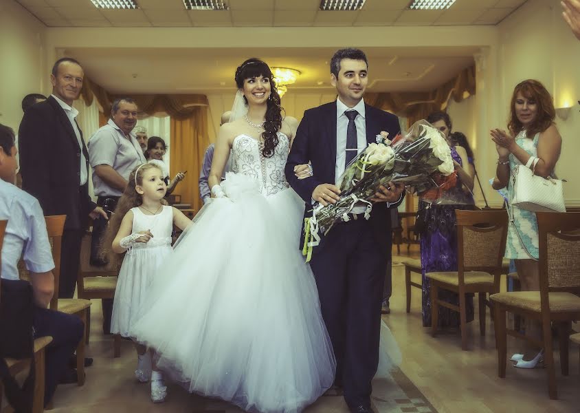 Wedding photographer Evgeniy Avdeenko (akvil69). Photo of 10 August 2015