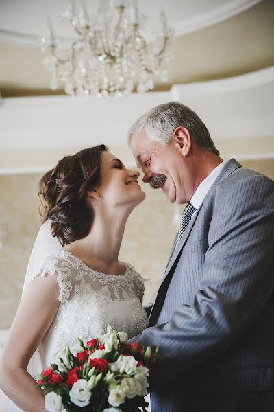 Fotógrafo de casamento Irina Makarova (shevchenko). Foto de 21 de maio 2016