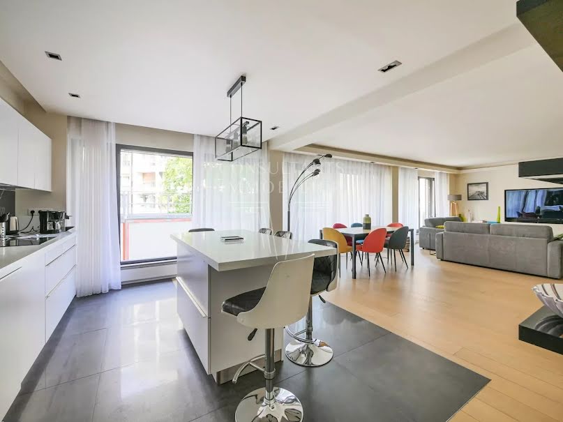 Vente appartement 5 pièces 142 m² à Paris 16ème (75016), 1 895 000 €