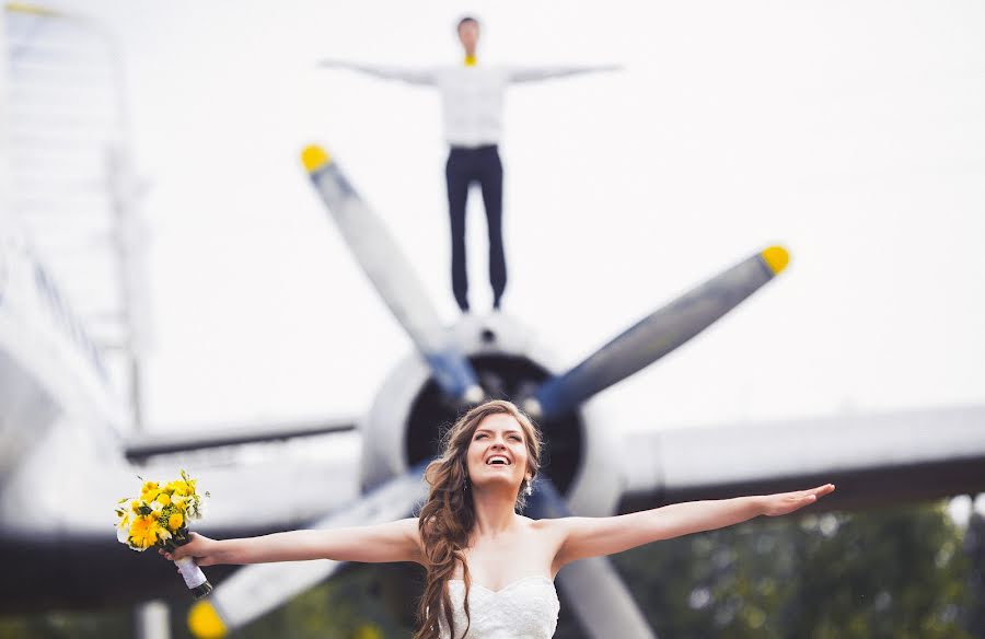 Wedding photographer Pavel Savin (pavelsavin). Photo of 21 October 2014