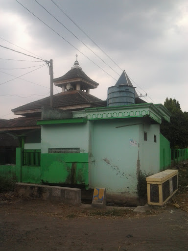 Musholla Pinggir Kali