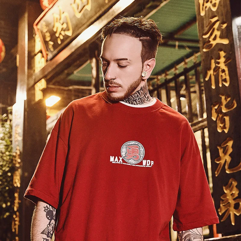 Embroidered Chinese style men's T-shirt