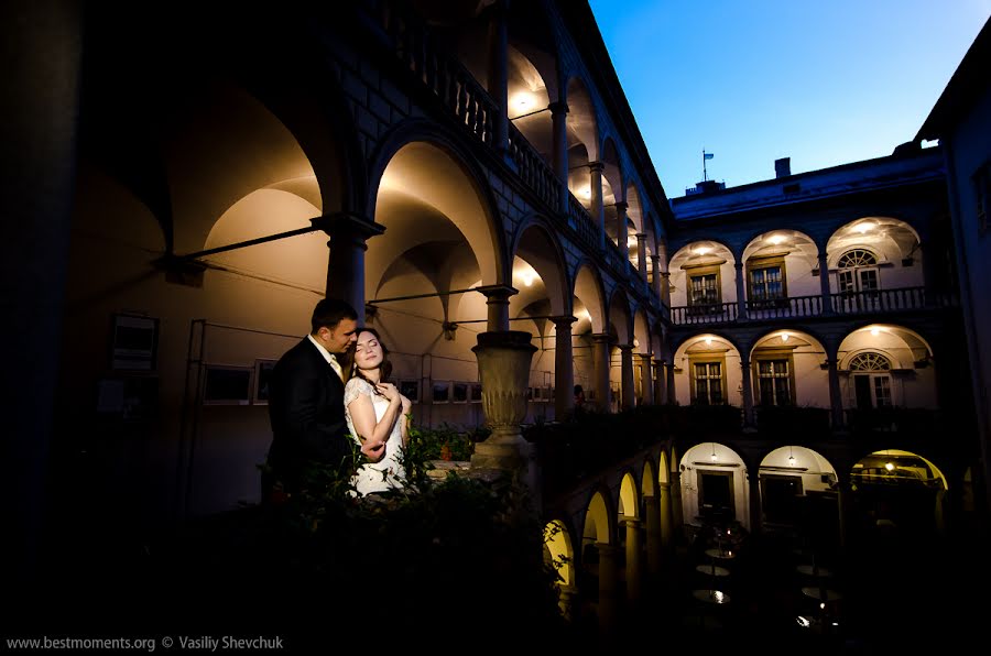 Fotógrafo de casamento Vasiliy Shevchuk (shevchuk). Foto de 25 de setembro 2015