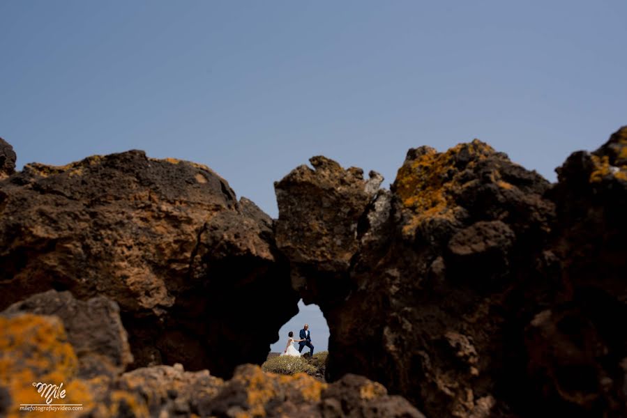 Wedding photographer Mile Vidic Gutiérrez (milevidicgutier). Photo of 11 April 2017