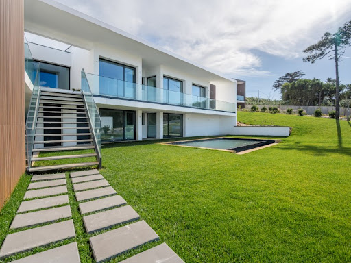 House 3