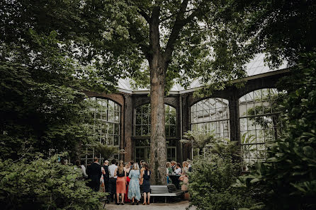 Fotógrafo de casamento Merle Von Alten-Reuss (sl8rpgm). Foto de 20 de outubro 2021