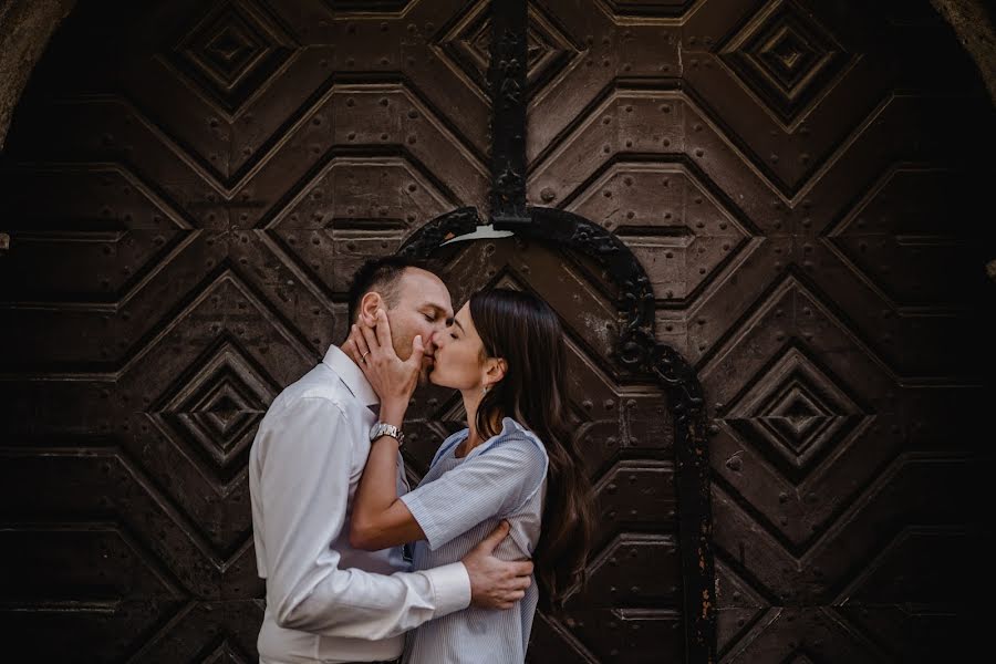 Wedding photographer Bendegúz Szlávik (fairyoncanvas). Photo of 22 November 2017