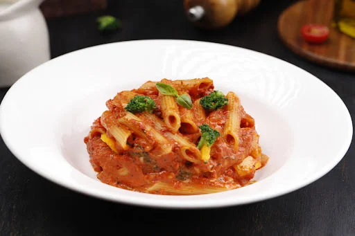 Penne In Creamy Tomato