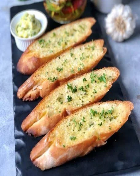 Multigrain Garlic Bread